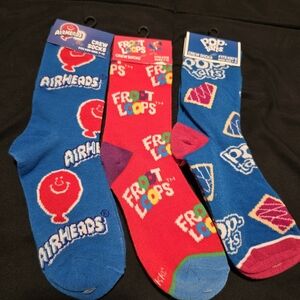 Kids Socks 3 Pair Airheads Froot Loops Pop‎ Tarts Fun NWT Crew Socks 7-10